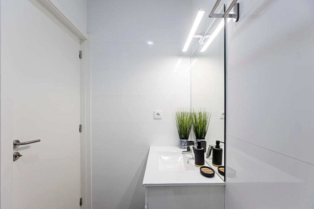 150 Rivoli Apartments By Lovelystay Porto Eksteriør billede